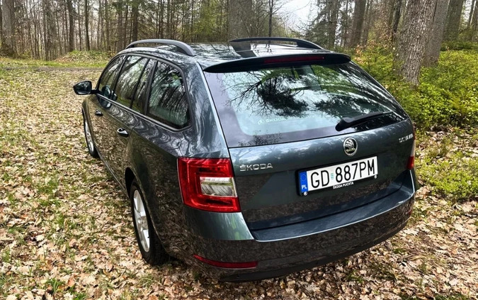 Skoda Octavia cena 55350 przebieg: 180130, rok produkcji 2017 z Orzesze małe 37